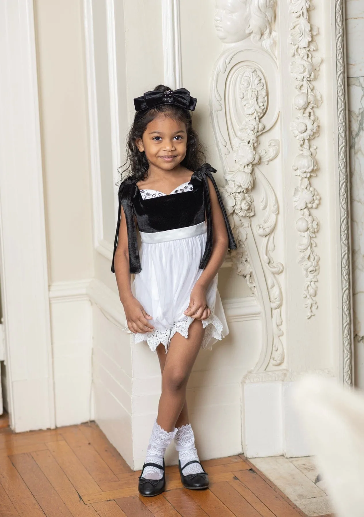 Audrey Black Velvet Headband