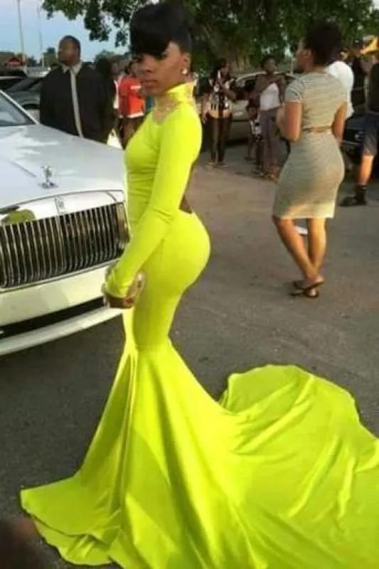 Bridelily Gorgeous Long Sleeve High-Neck Keyhole Prom Dresses 2019 Mermaid Yellow Long