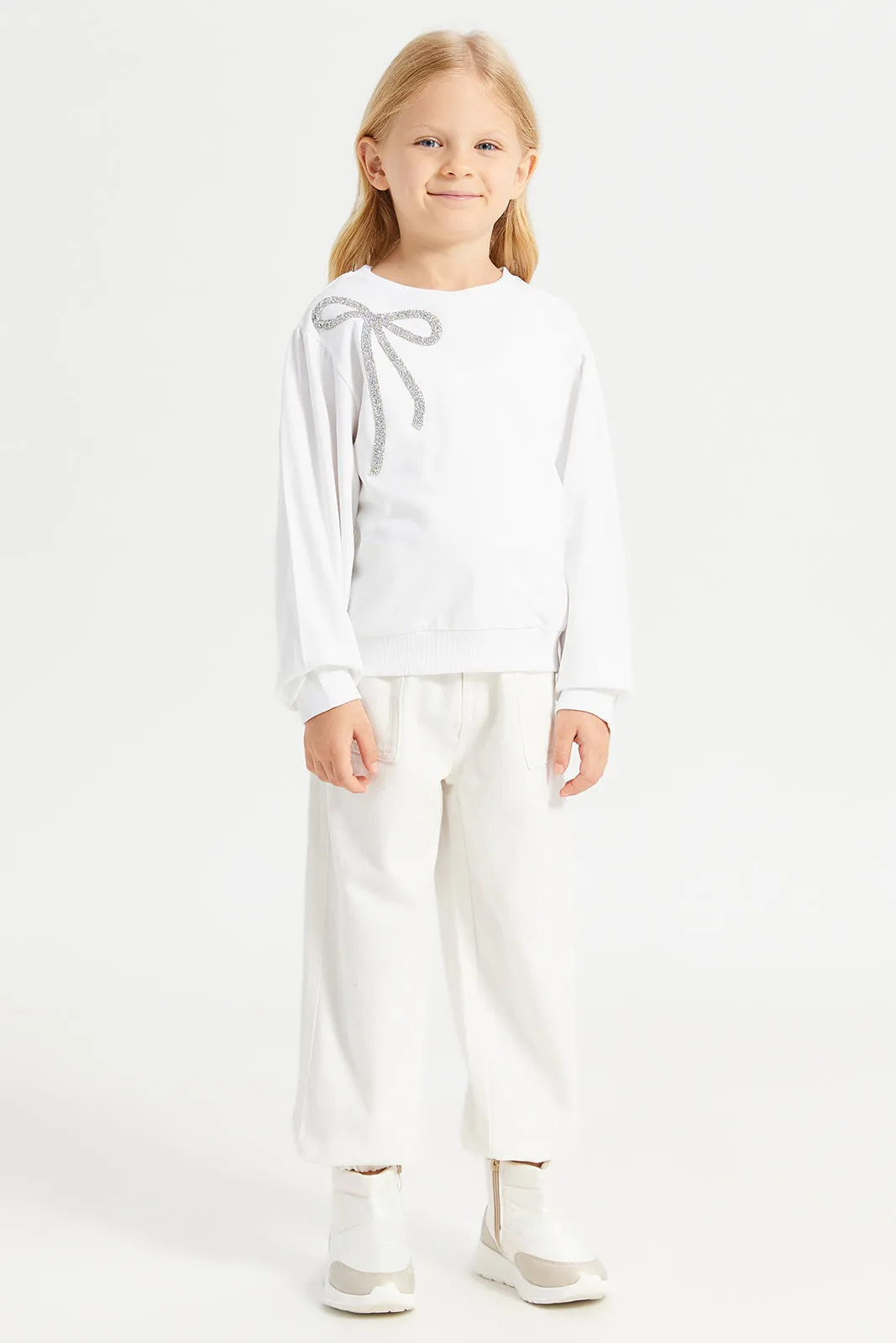 Girls White Bow Embellished T-Shirt