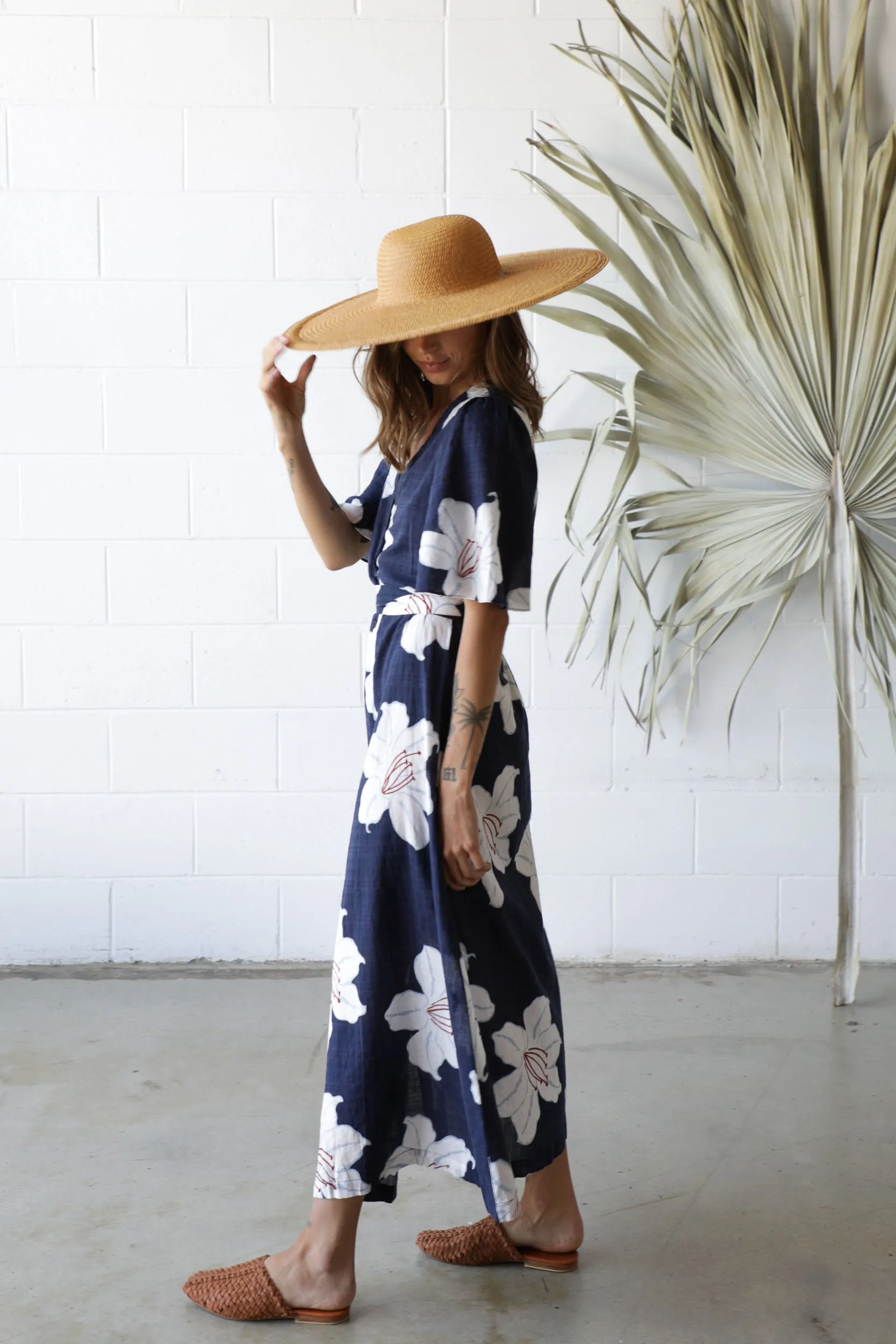HIBISCUS WRAP DRESS