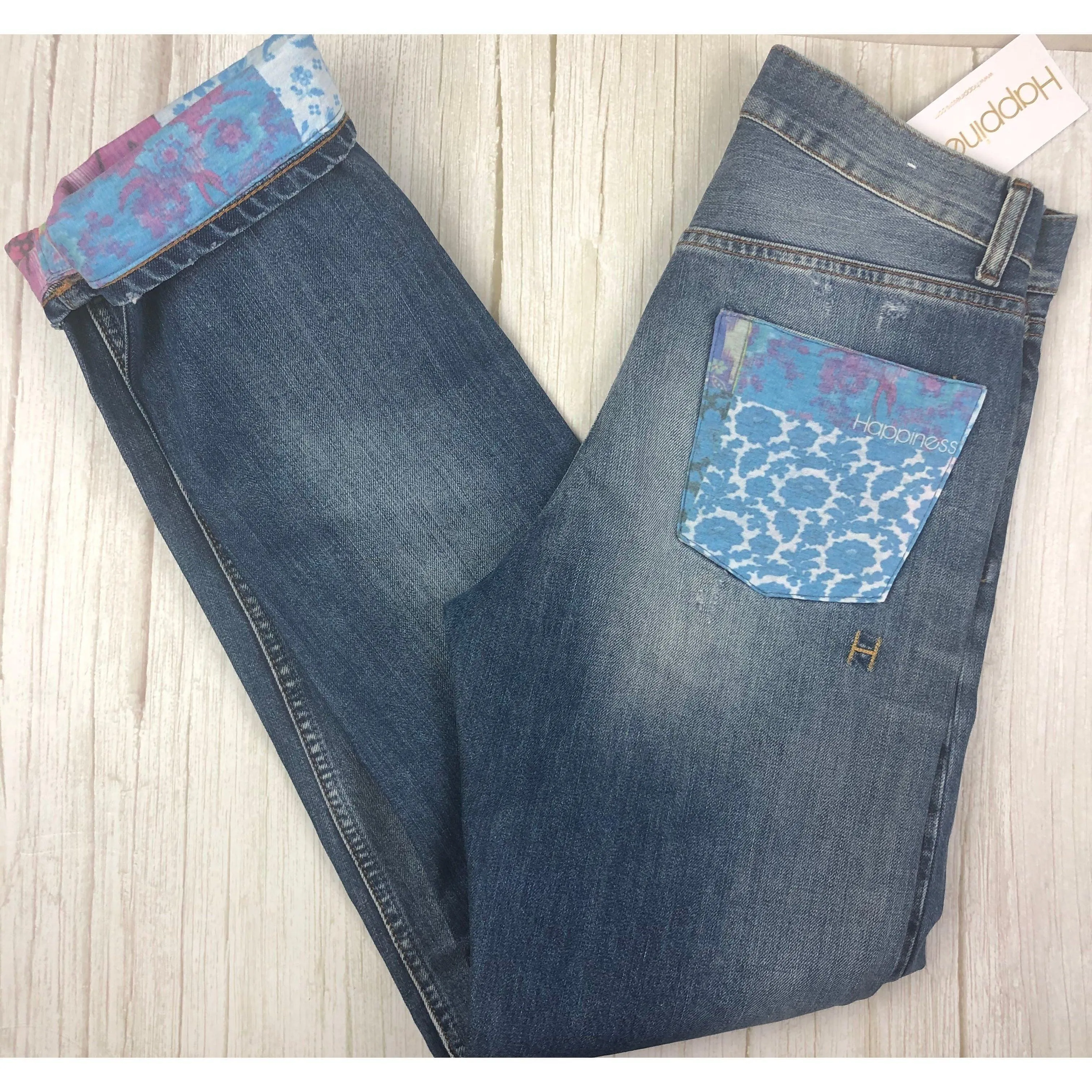 NWT- Italian Happiness 'Feliz'  90's fit Jeans RRP $300  Size 27
