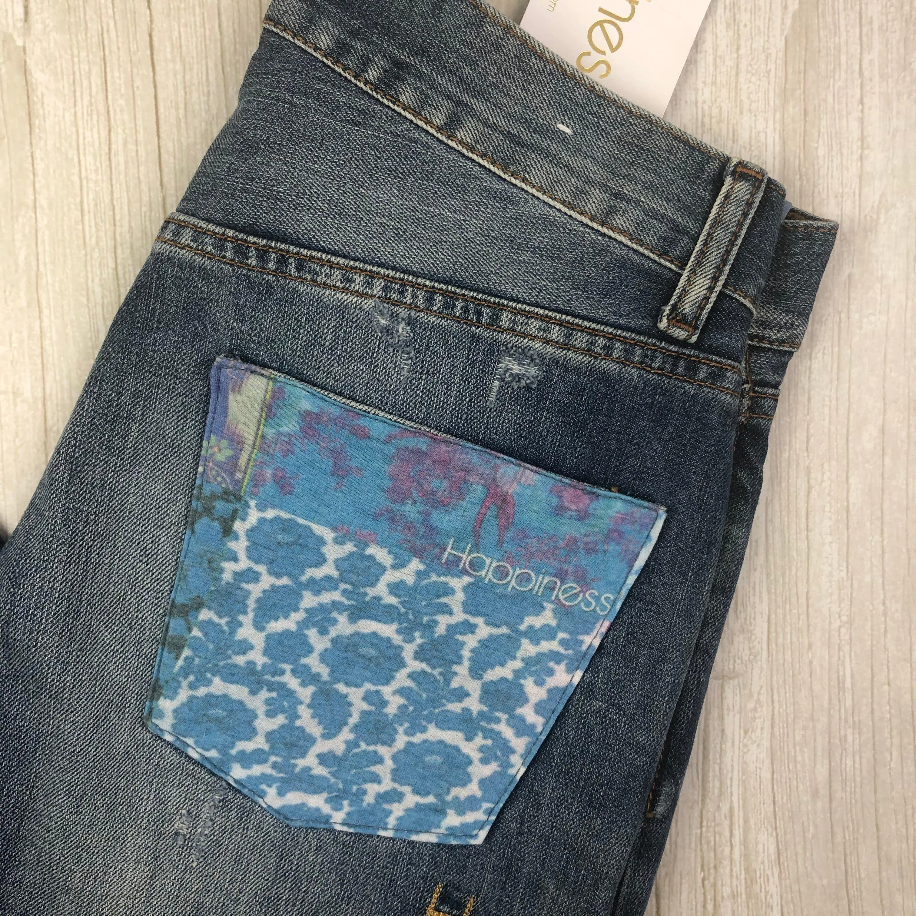 NWT- Italian Happiness 'Feliz'  90's fit Jeans RRP $300  Size 27