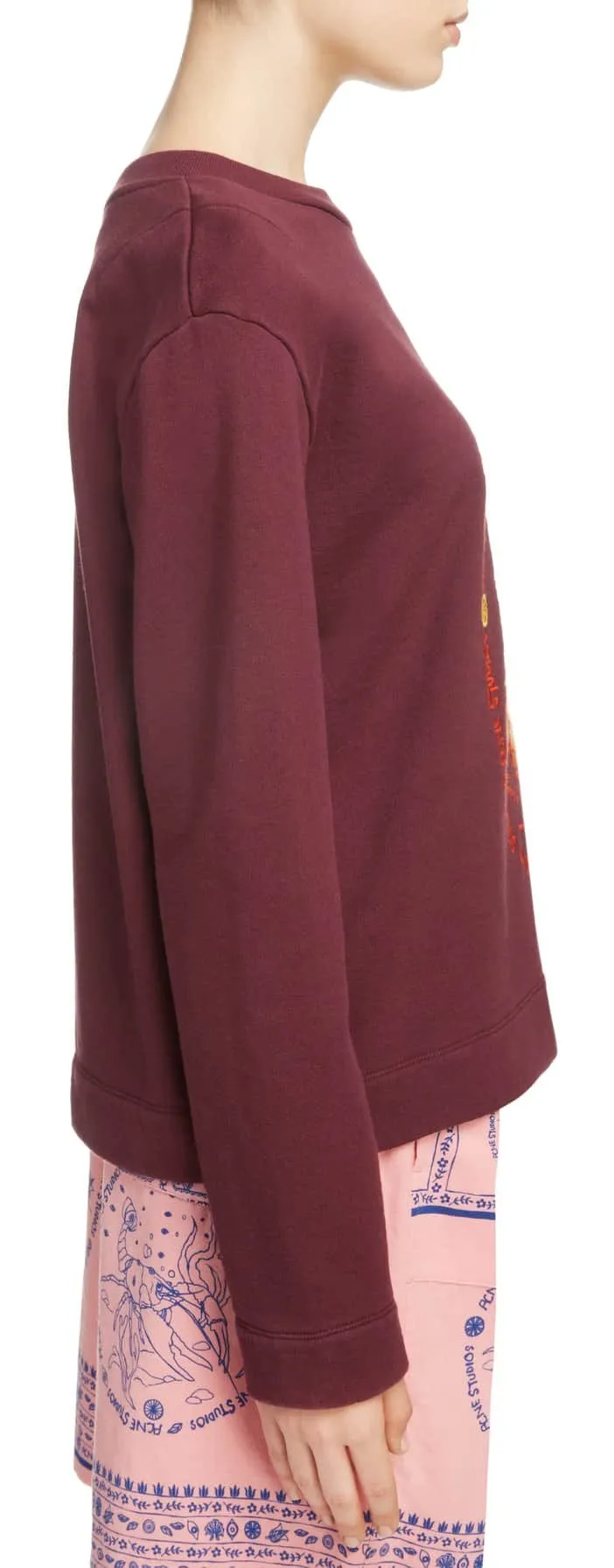 Oslavi Embroidered Bear Sweatshirt